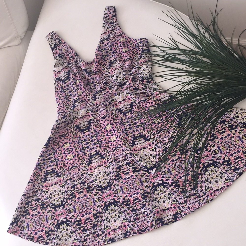 One  clothing Dress